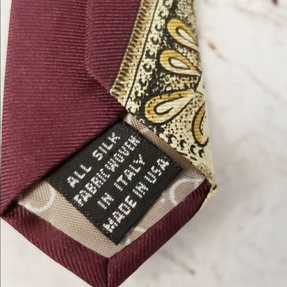 Christian Dior Tie    - Picture 3 of 3